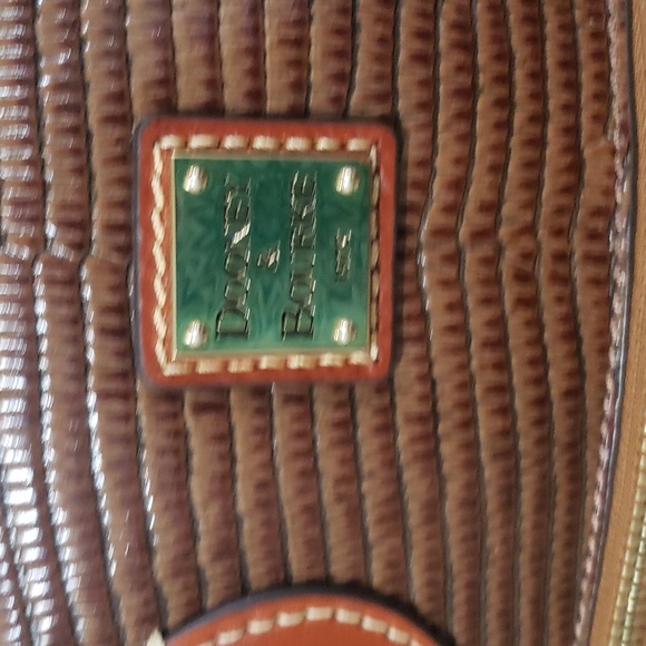 NWT Dooney & Bourke Handbag - Picture 2 of 5